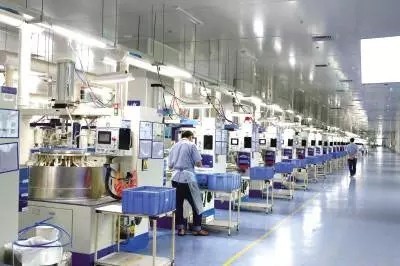 藍思科技加碼3D玻璃，目標年收入增長60億，趨勢資產(chǎn)管理助力
